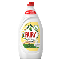 Fairy Sensitive Rumianek z witaminą E Płyn do mycia naczyń (1.35 l)